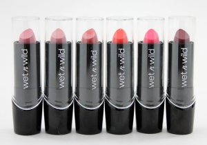 wet n wild lipstick